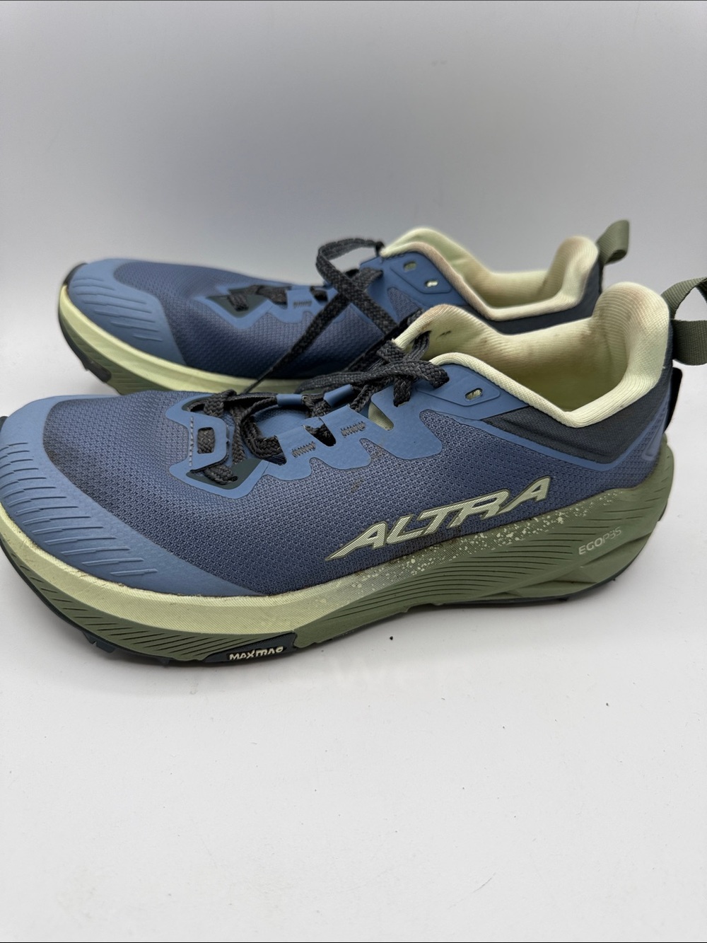 Altra Experience Wild 3 women’s 7.5 Navy and Olive Green Trail Running S1 - Picture 3 of 6